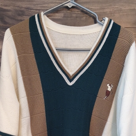 Vintage Made in Canada Golf Sweater | V-Neck Retro Knit Pullover Green / Brown - Picture 2 of 7
